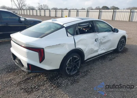 2025 Kia K4 Gt-Line z USA, uszkodzony, nr VIN 3KPFW4DE1SE167368